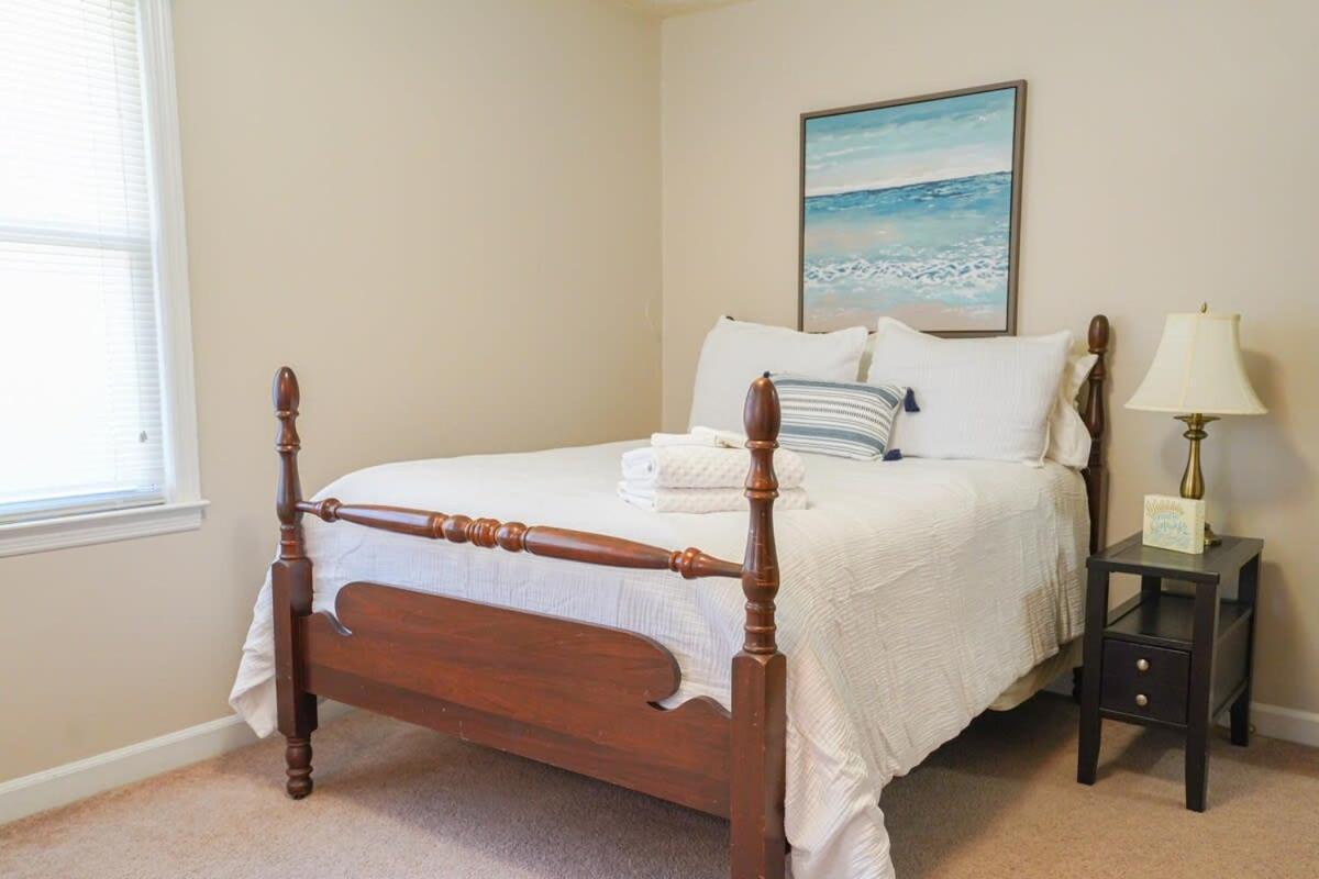 2Br Pet Friendly Home In Sneads Ferry With Parking Eksteriør billede