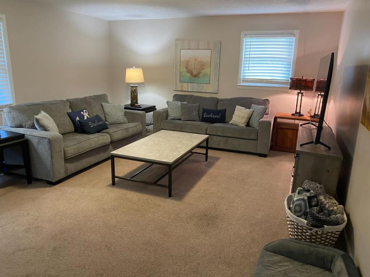 2Br Pet Friendly Home In Sneads Ferry With Parking Eksteriør billede
