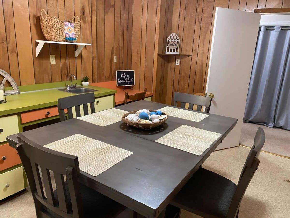 2Br Pet Friendly Home In Sneads Ferry With Parking Eksteriør billede