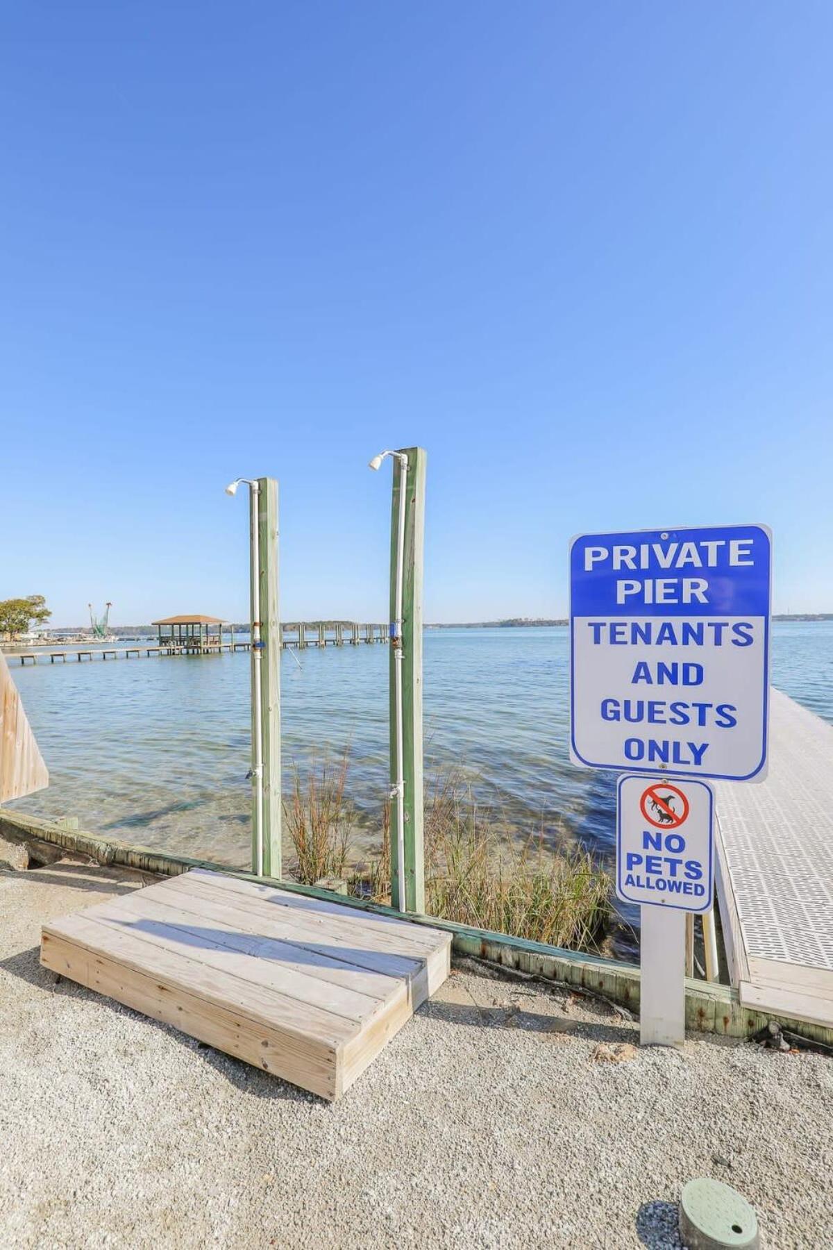 2Br Pet Friendly Home In Sneads Ferry With Parking Eksteriør billede